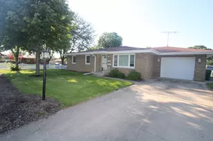1200 Hosmer St, Joliet, IL 60435 - Photo 1