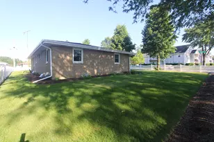 1200 Hosmer St, Joliet, IL 60435 - Photo 40