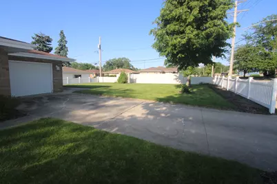 1200 Hosmer Street, Joliet, IL 60435 - Photo 42