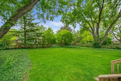 2318 Sudbury Lane, Geneva, IL 60134 - Photo 36