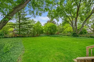 2318 Sudbury Ln, Geneva, IL 60134 - Photo 36