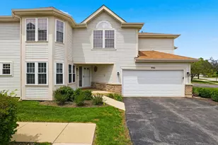 990 Sweetflower Dr, Hoffman Estates, IL 60169 - Photo 2