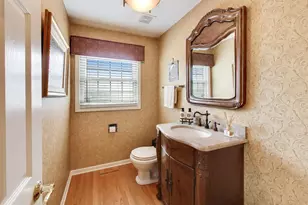 3956 Rutgers Ln, Northbrook, IL 60062 - Photo 16