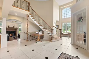 22602 Granite Dr, Frankfort, IL 60423 - Photo 6