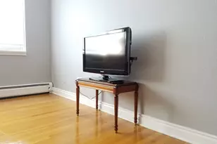 7854 S South Shore Dr, Chicago, IL 60649 - Photo 2