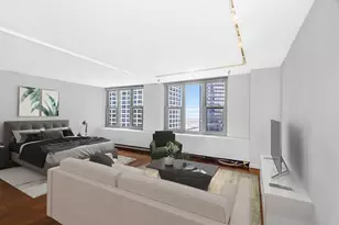 400 E Randolph St, Chicago, IL 60601 - Photo 2