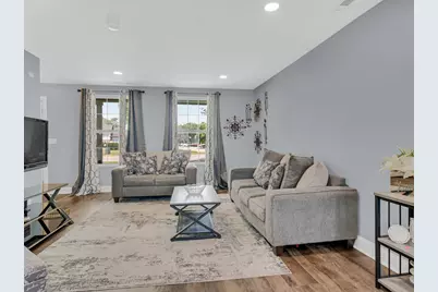 373 Lakewood Boulevard, Park Forest, IL 60466 - Photo 10