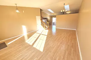 2315 N Meadows Ln, Round Lake Beach, IL 60073 - Photo 2