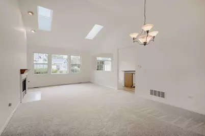 21422 Mays Lake Drive, Crest Hill, IL 60403 - Photo 6