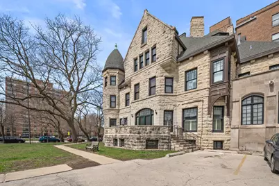 4545 S Drexel Boulevard #1B, Chicago, IL 60653 - Photo 2