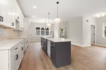 7630 W 66th Street, Bedford Park, IL 60501 - Photo 12