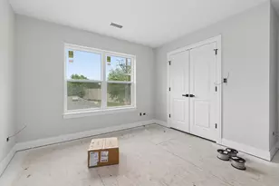 7630 W 66th St, Bedford Park, IL 60501 - Photo 16