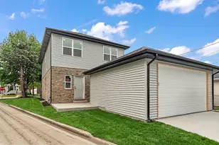 7630 W 66th St, Bedford Park, IL 60501 - Photo 4