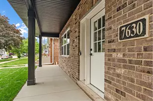 7630 W 66th St, Bedford Park, IL 60501 - Photo 4