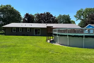802 Glenwood Dr, Morrison, IL 61270 - Photo 26