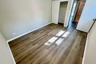 5849 S Francisco Ave, Chicago, IL 60629 - Photo 6