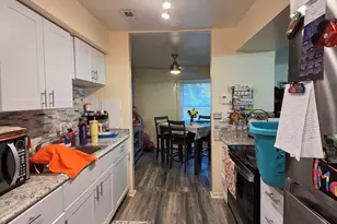 1383 S Glen Cir, Aurora, IL 60506 - Photo 6
