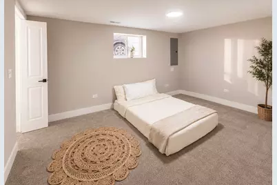 7611 S Ridgeland Avenue, Chicago, IL 60649 - Photo 20