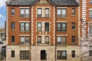 3345 N Marshfield Ave, Chicago, IL 60657 - Photo 2