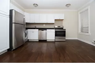 3345 N Marshfield Ave, Chicago, IL 60657 - Photo 4