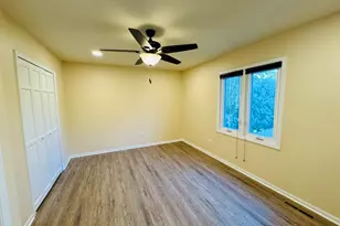 1398 E Gartner Rd, Naperville, IL 60540 - Photo 16