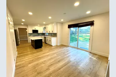1398 E Gartner Road, Naperville, IL 60540 - Photo 10