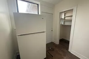 7351 N Damen Ave, Chicago, IL 60645 - Photo 14