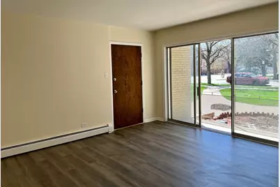 5849 S Francisco Avenue #1C, Chicago, IL 60629 - Photo 2