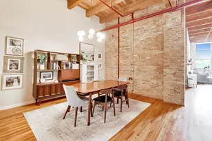 1733 W Irving Park Rd, Chicago, IL 60613 - Photo 6