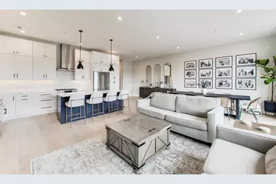 5042 N Western Avenue #PH, Chicago, IL 60625 - Photo 4