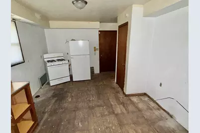 155 S Ottawa Street, Joliet, IL 60436 - Photo 10