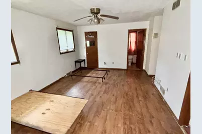 155 S Ottawa Street, Joliet, IL 60436 - Photo 4