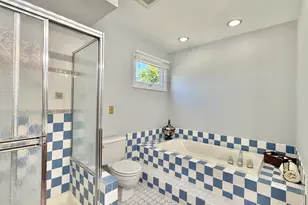 1582 Hinterlong Ln, Naperville, IL 60563 - Photo 34
