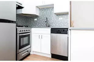 511 W Belmont Ave, Chicago, IL 60657 - Photo 4