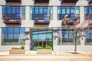 1224 W Van Buren St, Chicago, IL 60607 - Photo 2