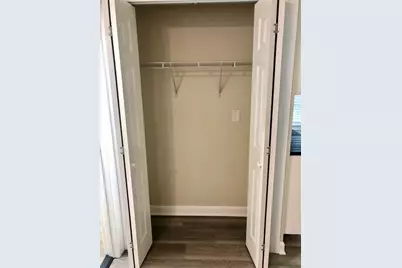 839 W Cornelia Avenue #1S, Chicago, IL 60657 - Photo 8