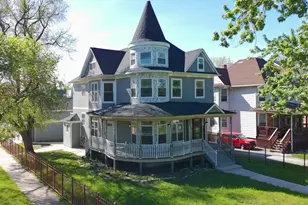 600 N Pine Ave, Chicago, IL 60644 - Photo 1