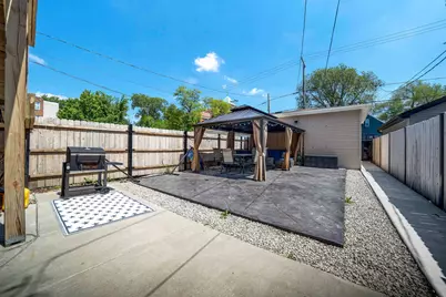 1505 S Tripp Avenue, Chicago, IL 60623 - Photo 32