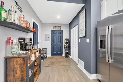 1505 S Tripp Avenue, Chicago, IL 60623 - Photo 6