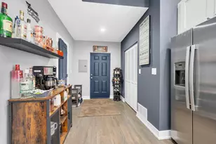 1505 S Tripp Ave, Chicago, IL 60623 - Photo 6