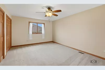 15333 Yorkshire Lane, Orland Park, IL 60462 - Photo 14