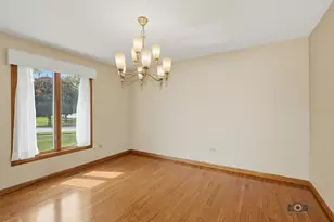 15333 Yorkshire Ln, Orland Park, IL 60462 - Photo 8
