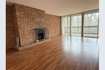 5500 Hillcrest Lane #3C, Lisle, IL 60532 - Photo 2