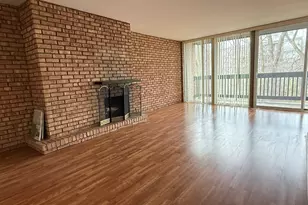 5500 Hillcrest Ln, Lisle, IL 60532 - Photo 2