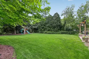 154 N Buckingham Dr, Sugar Grove, IL 60554 - Photo 30