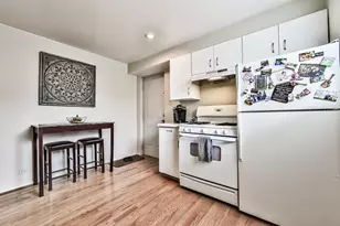 3238 N Southport Ave, Chicago, IL 60657 - Photo 12