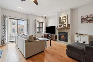 1909 W North Ave, Chicago, IL 60622 - Photo 4