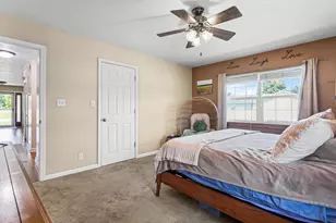309 S High St, Fairmount, IL 61841 - Photo 18