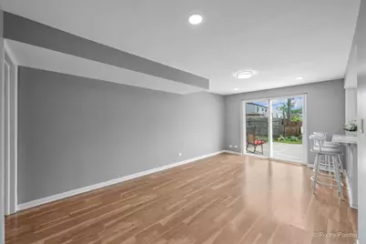 9137 Barberry Lane #9137, Des Plaines, IL 60016 - Photo 14