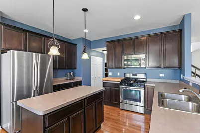 6N495 Roosevelt Avenue, Saint Charles, IL 60174 - Photo 10